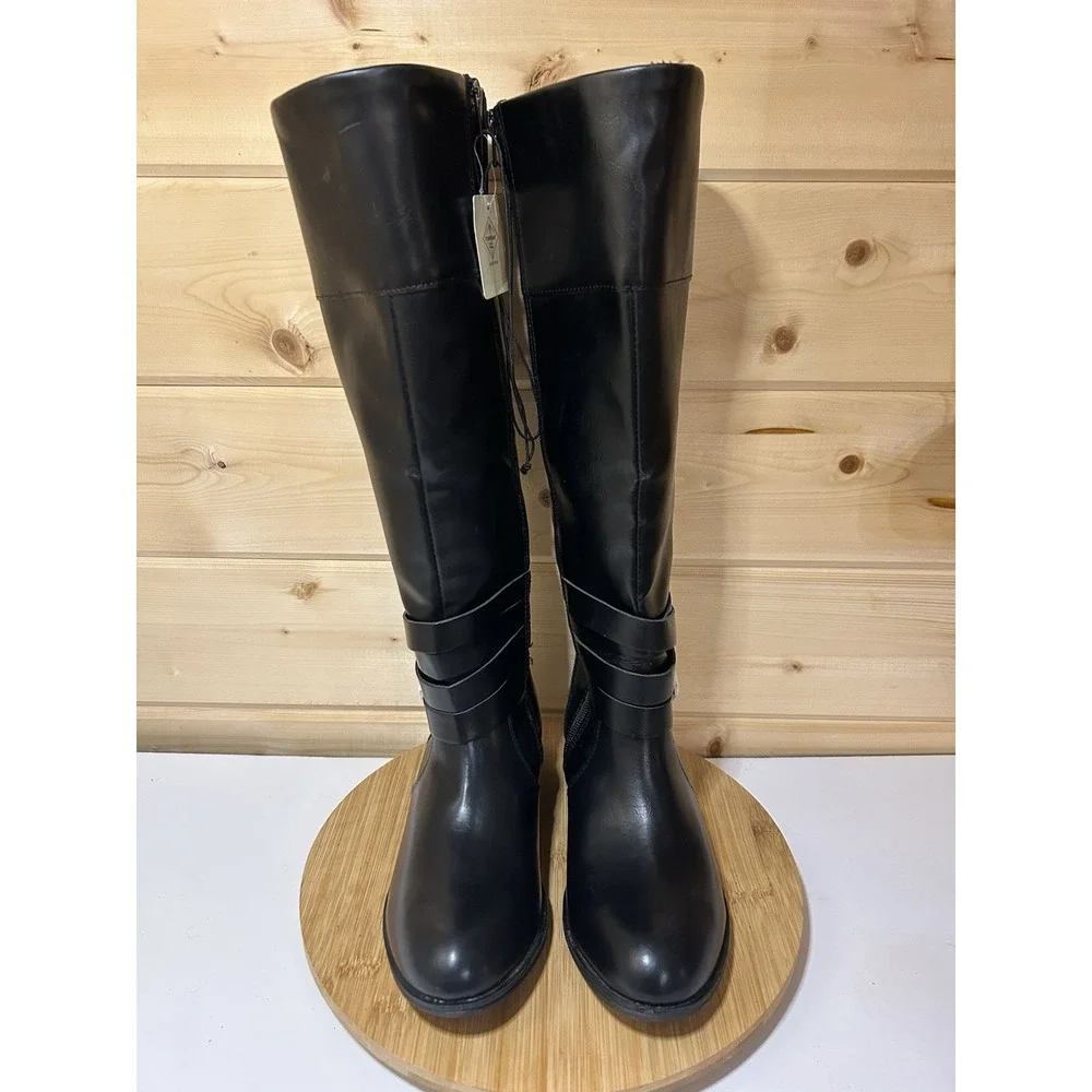 St Johns Bay Women's Black‎ Douglas Knee High 8M Riding Boots NWT